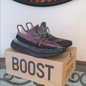 Aidas Yeezy Boost 350 V2 Yecheil (reflective)